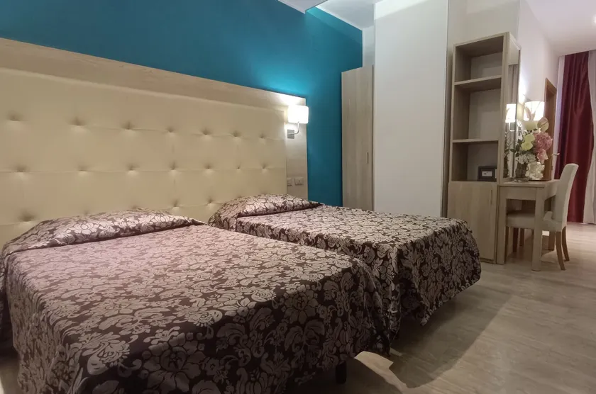 Hotel Baffo Rosso - Image 1