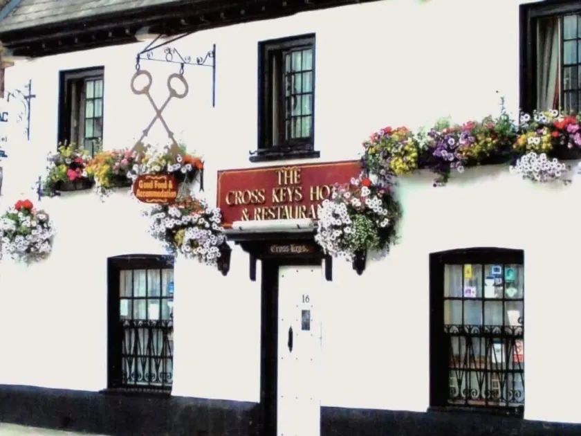 Cross Keys Hotel Chatteris - Image 1