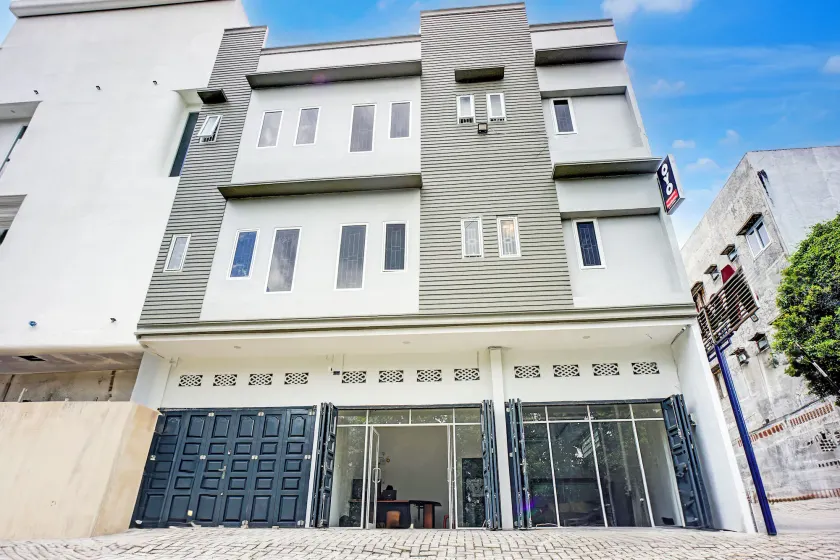 Collection O Almasarra Residence Near Ring Road Medan - Image 1