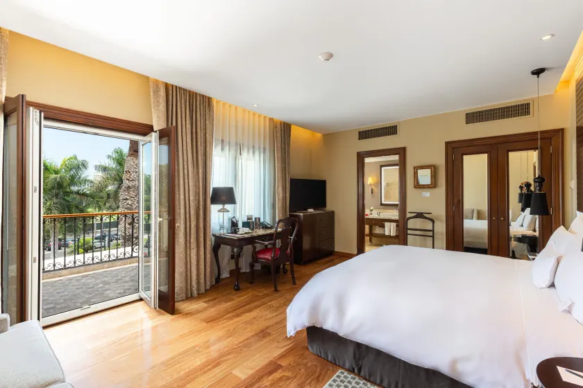 Country Club Lima Hotel – The Leading Hotels of the World - Image 1