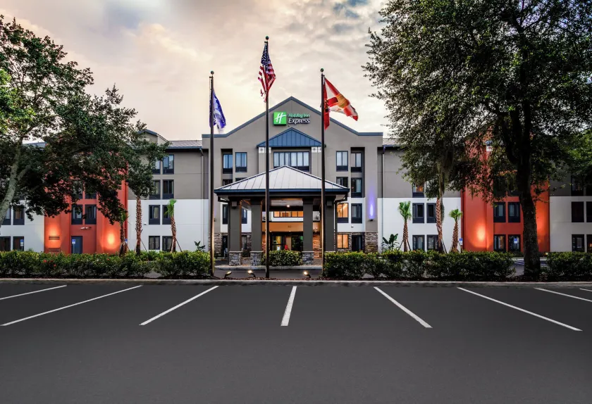 Holiday Inn Express Tampa-Brandon by IHG - Image 1