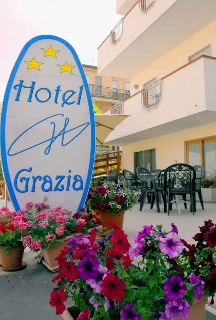 Grazia Hotel - Image 1