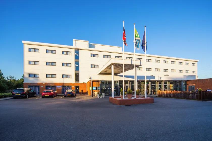 Holiday Inn Express Folkestone Channel Tunnel by IHG - Image 1