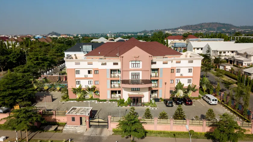 Alphaplus Apartments - Image 1
