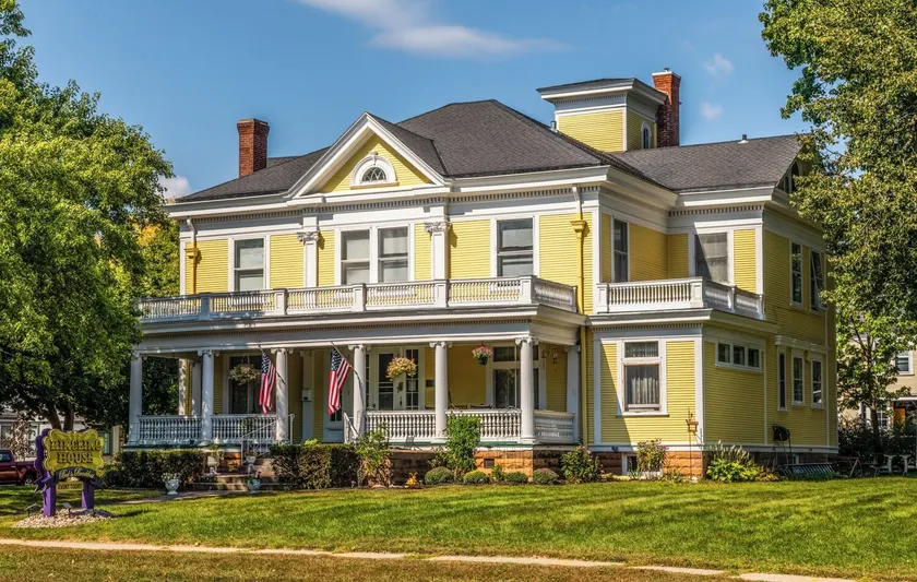Ringling House Bed & Breakfast - Image 1