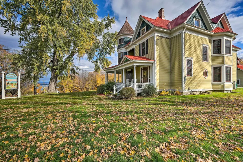 Pet-friendly Moriah Homestead w/ Fire Pit! - Innvendig