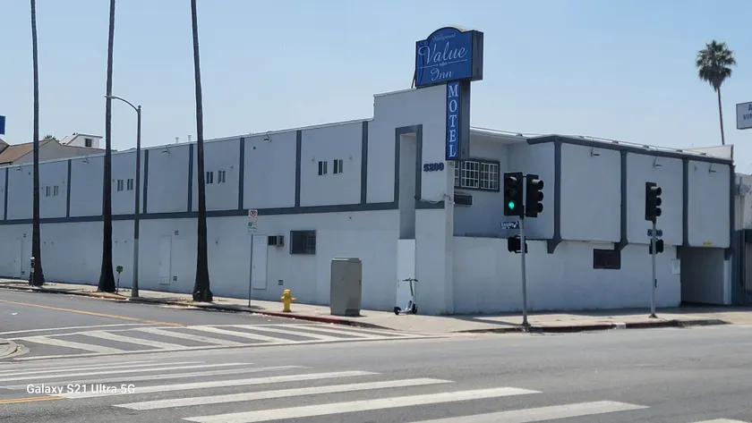 Value Inn Hollywood - Image 1