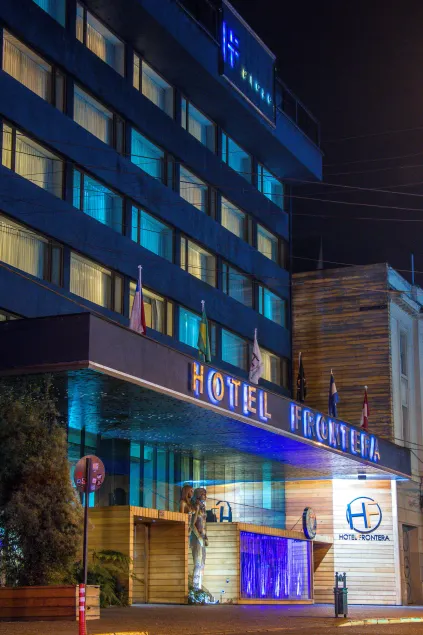 Hotel Frontera Plaza - Image 1