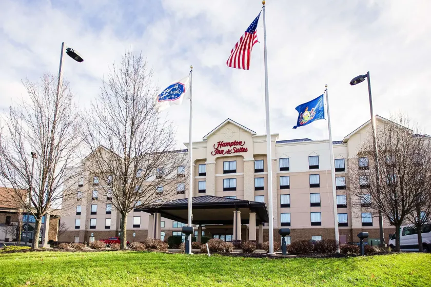 Hampton Inn & Suites Blairsville - Image 1