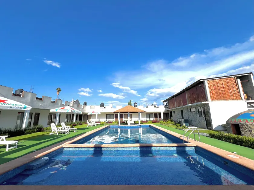 Hotel El Jaguar - Image 1