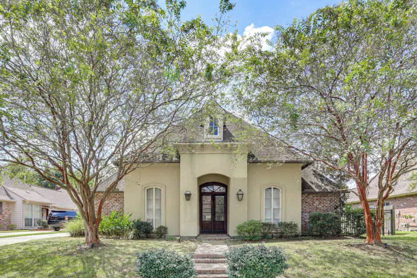 Easy Access to I-10: Prairieville Extended Stay - Image 1