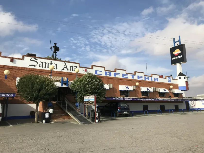 Hostal Santa Ana - Image 1