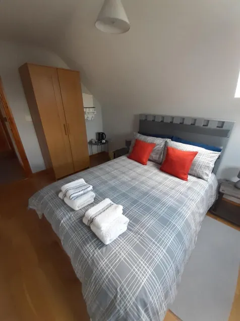 Evaron House - Room