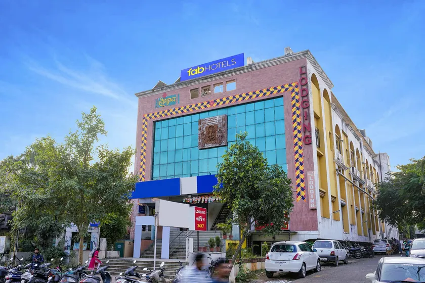 Saubhagya Elite Lodging - Image 1