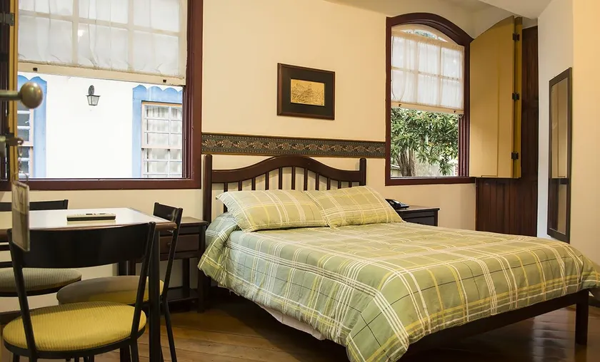 Hotel Colonial - Image 1