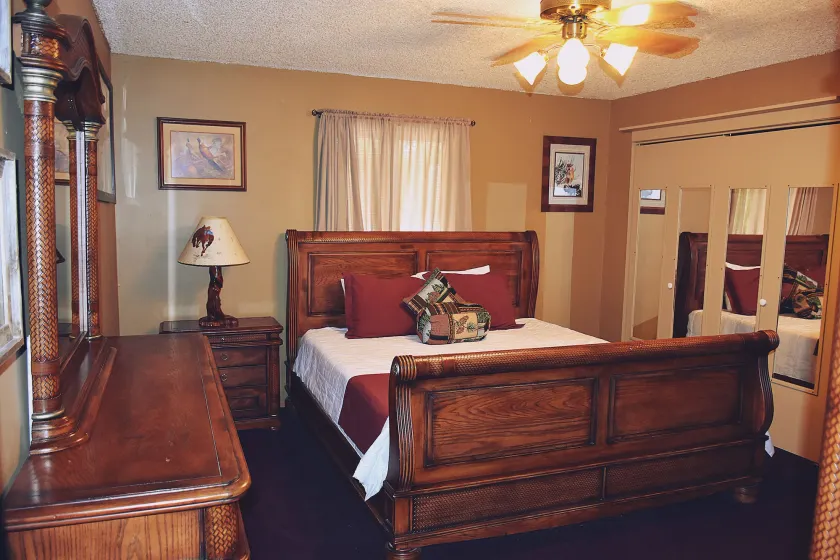 Yellowstone River Suites - Image 1