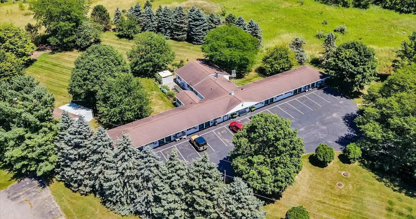 Williamston Inn - Image 1