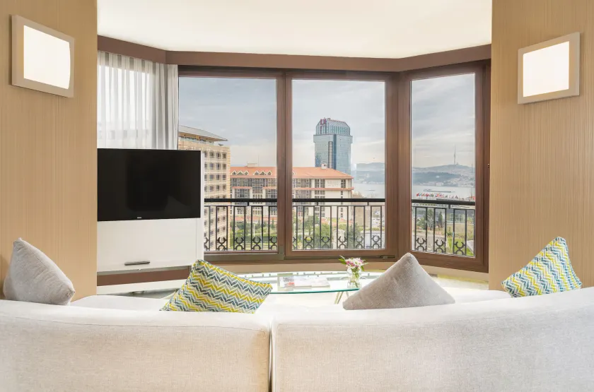 Point Hotel Taksim - Image 1