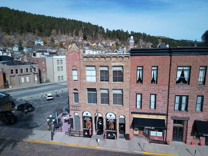 Historic Iron Horse Inn - Deadwood - Image 1