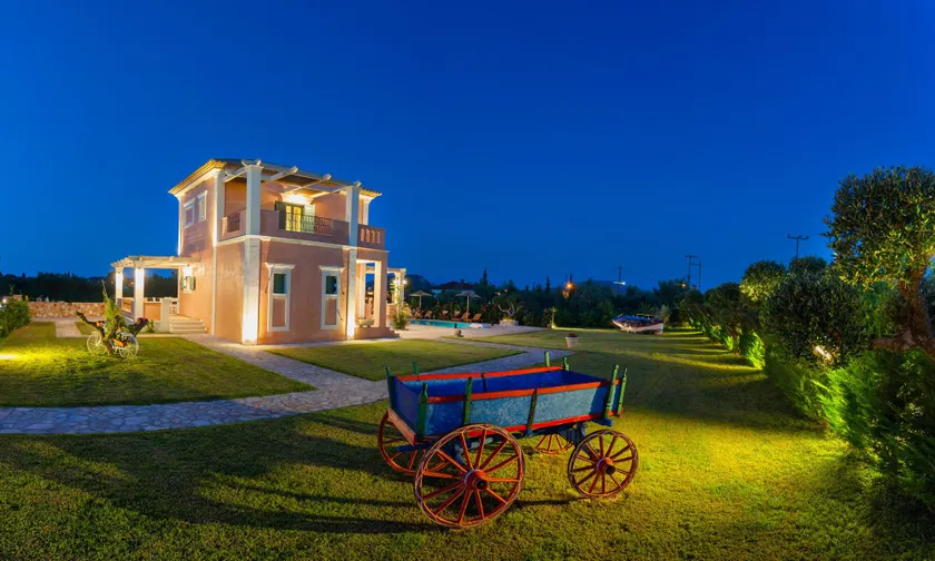 Agro Art Boutique & Luxury Villas - Two Art Villas with Pools, Unique Decors, and a Treehouse Option - Image 1