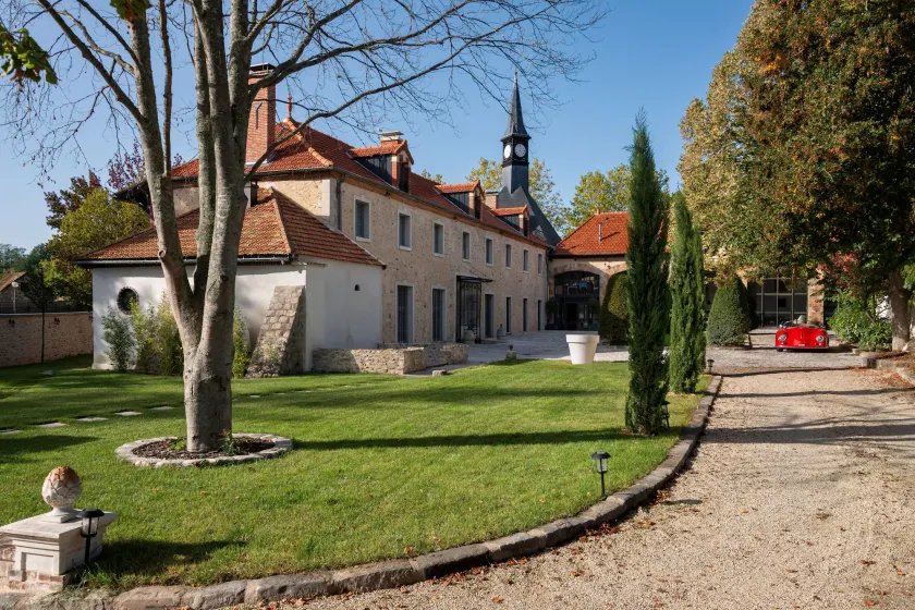 Loft dans le clocher face au chateau - Image 1