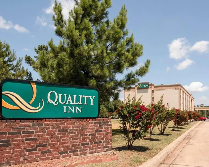 Quality Inn Shreveport Airport - Image 1