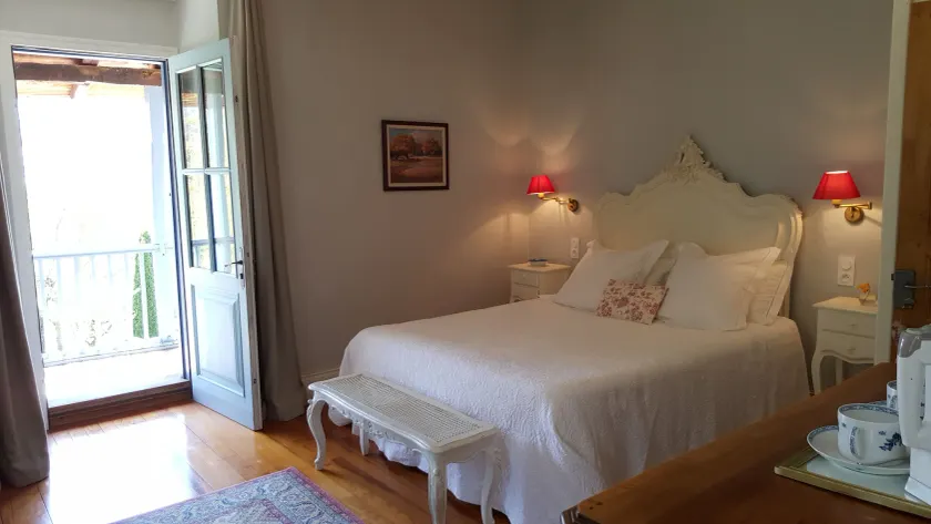 Bed & Breakfast Eth Berye Petit - Image 1