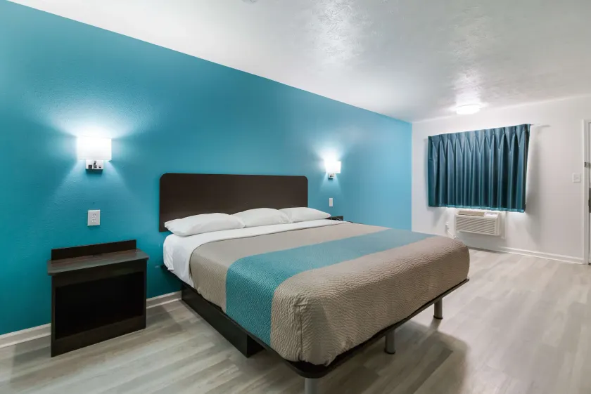 Motel 6-Metropolis, IL - Image 1