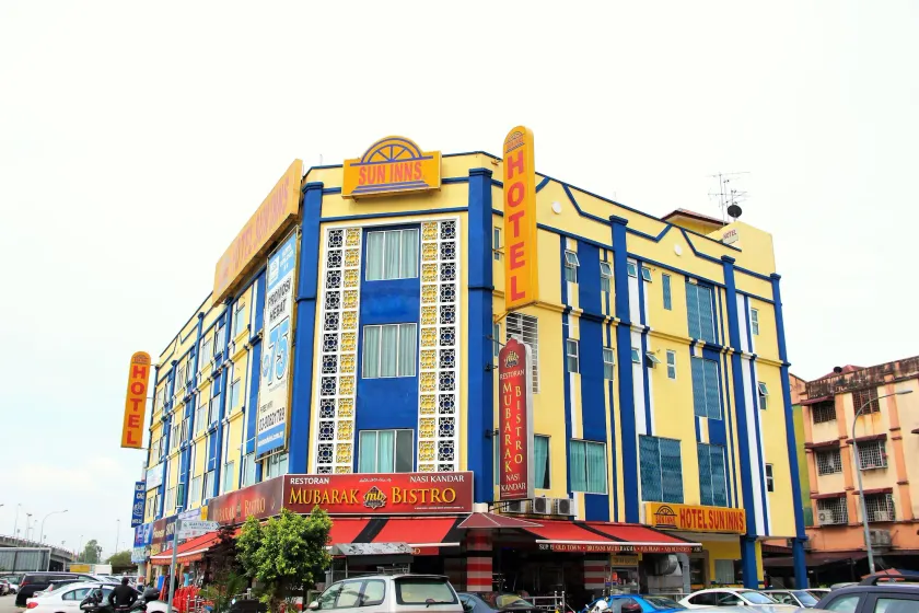 Sun Inns Hotel Cheras - Balakong - Image 1