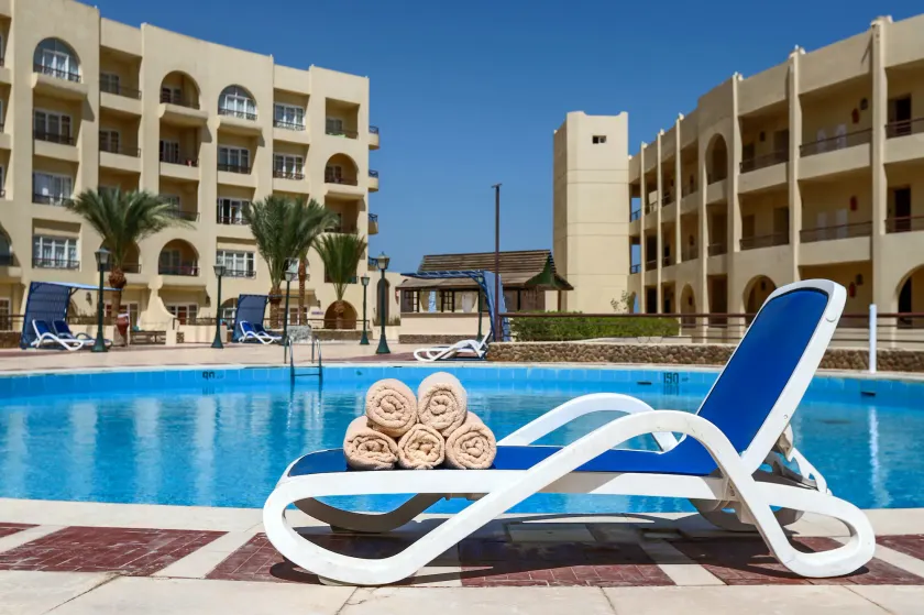 Sunny Days Mirette Family Resort - Image 1