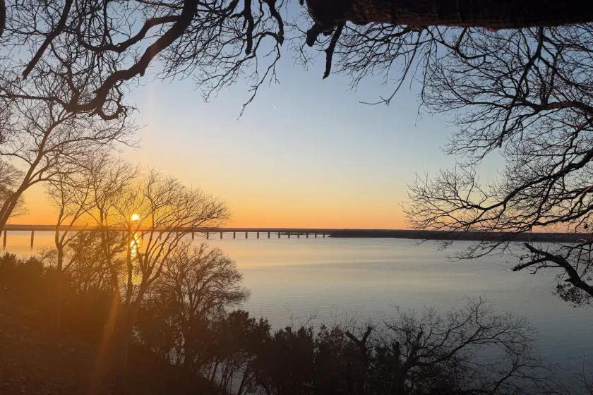 Lake Whitney A-frame w/ Sunset Views: 4br, 2BA - Image 1