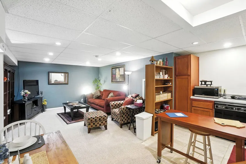10 Mi to Dtwn: Cozy Couple's Getaway in Cincinnati - Image 1
