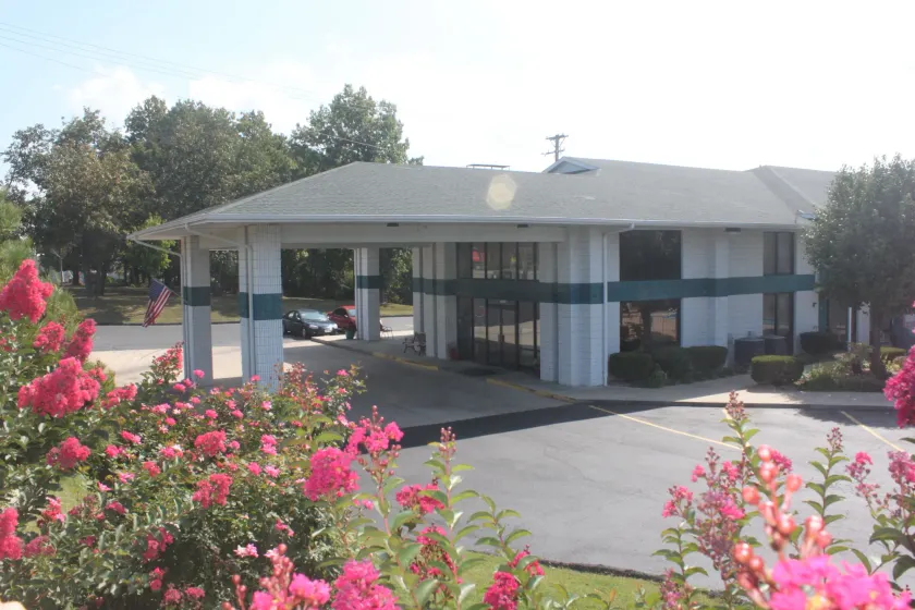 Ozark Valley Lodge - Image 1