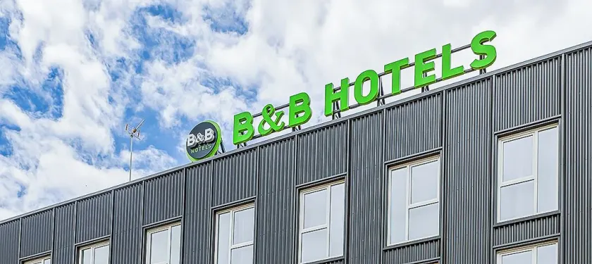 B&B HOTEL A Coruña Aeropuerto - Image 1