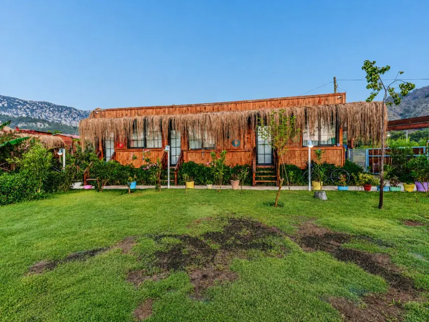 Izgen Bungalows - Image 1