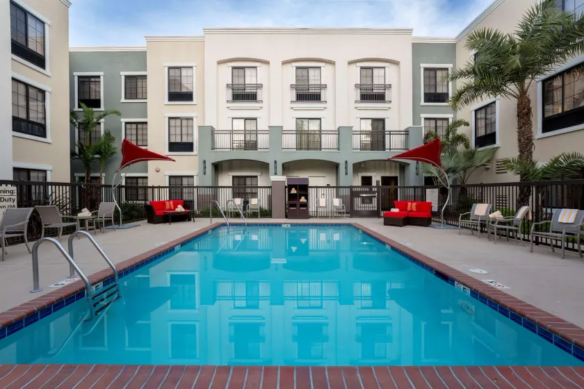 Hampton Inn Santa Barbara/Goleta - Image 1