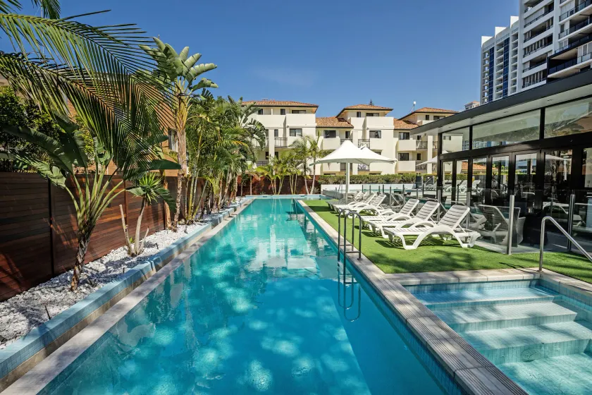 Ultra Broadbeach - Image 1