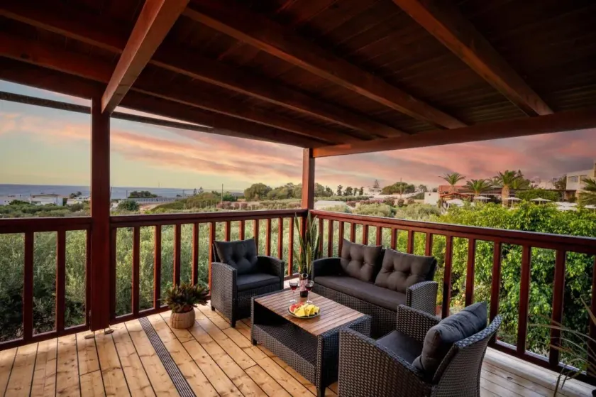 Harmony Sea View Apartment - Image 1