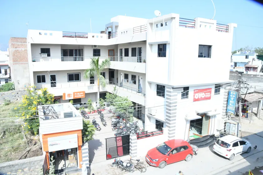 Hotel Durga Near Abu Road Railway Station I Mount abu - Image 1