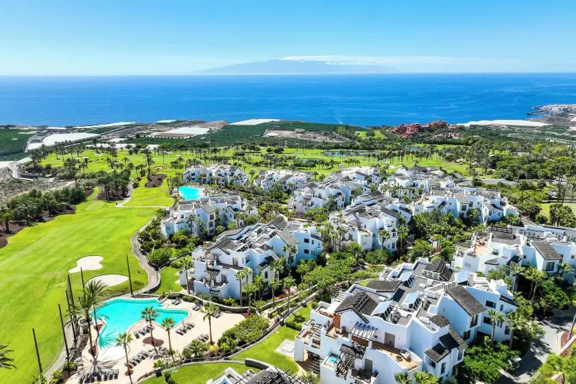 Las Terrazas de Abama Suites - Image 1