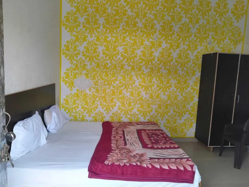 ICY Yellow Kridha Expo Stay - Chambre