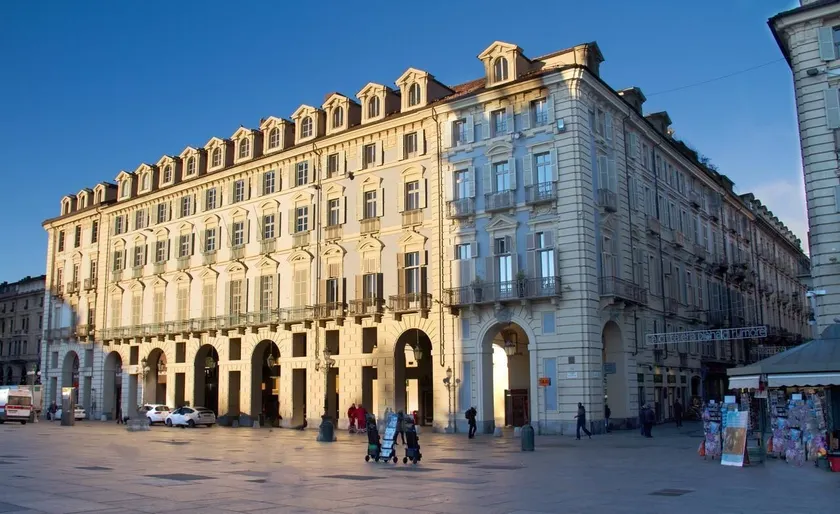 Piazza Castello Suite - Image 1