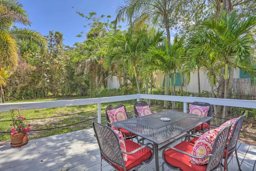 Lovely Cottage Near Downtown Stuart & Beaches - Image 1