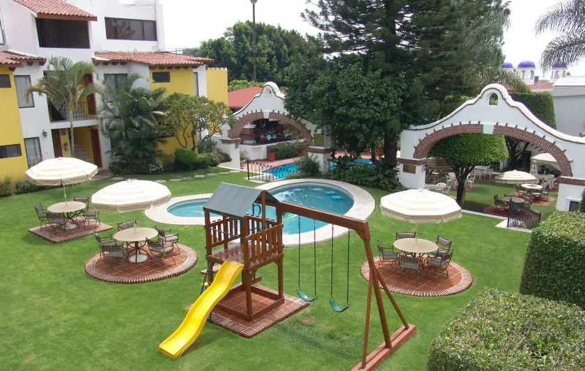 Hotel Vista Hermosa - Image 1