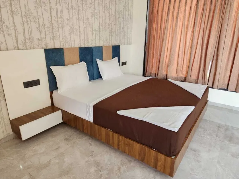 Omkara Resort - Chambre