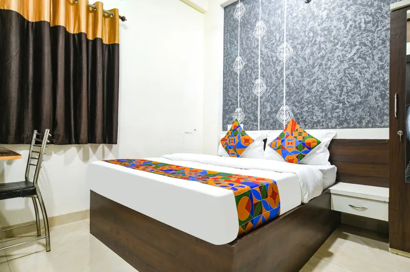 FabHotel SP 7 - Image 1