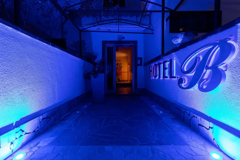 Hotel Barbieri - Image 1