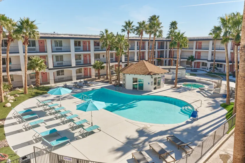 Aqua Soleil Hotel and Mineral Water Spa - Image 1
