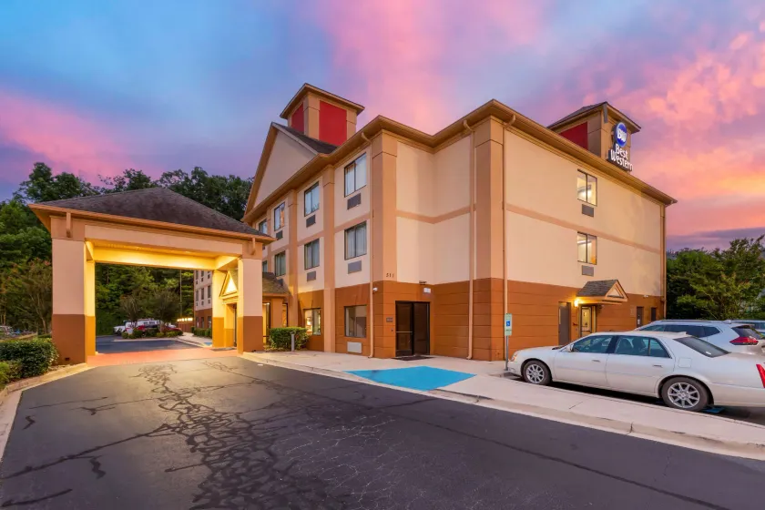 Best Western Seneca-Clemson - Image 1