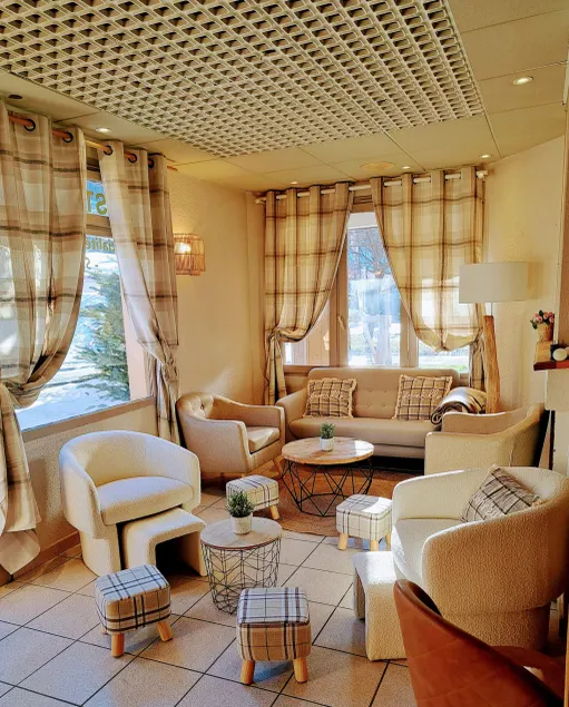 Hôtel Espace Montclar - Image 1